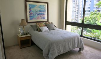 300 Wai Nani Way II516, Honolulu, HI 96815