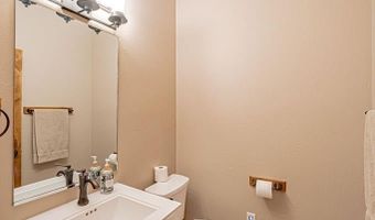 145 Stillwater Dr, Idaho Falls, ID 83404