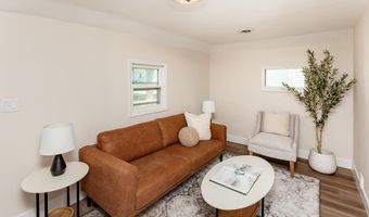 1132 Northwestern Ave, Ames, IA 50010