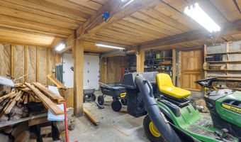 137 Pond Rd, Campton, NH 03223