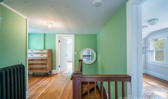 76 Starnes Cove Rd, Asheville, NC 28806
