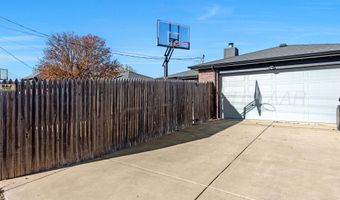 1119 Pikes Peak Dr, Amarillo, TX 79110