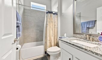 5335 SILVER SUN Dr, Apollo Beach, FL 33572