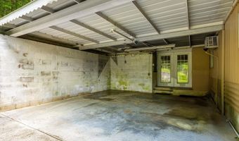 5203 Howardsville Rd, Apison, TN 37302