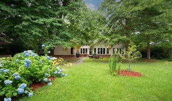 8023 WASHINGTON Ave, Alexandria, VA 22308