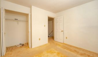 19 CLIPPER Ct, Atlantic City, NJ 08401