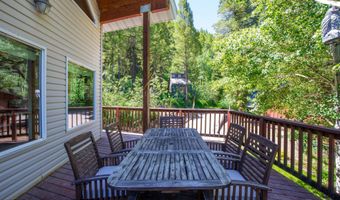 166 STOOR Dr, Alpine, WY 83128