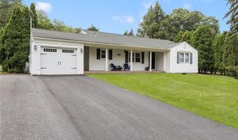 7 Jencks Rd, Cumberland, RI 02864
