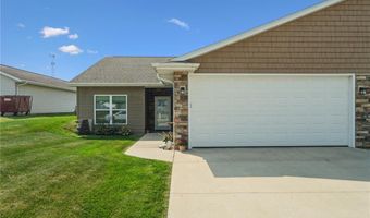 1611 Breca Ridge Dr 4, Anamosa, IA 52205