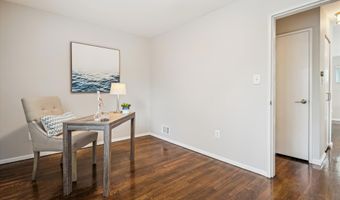 132 N GLADDEN St N, Alexandria, VA 22304