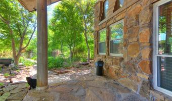 1928 W Idaho St, Chickasha, OK 73018