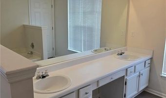 6025 Park Wood Ct, Austell, GA 30106