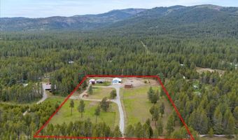 433 Shamar Dr, Blanchard, ID 83804