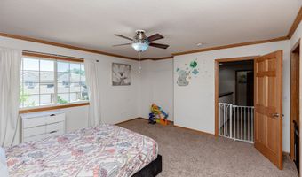 1105 SE Birch Ln, Ankeny, IA 50021