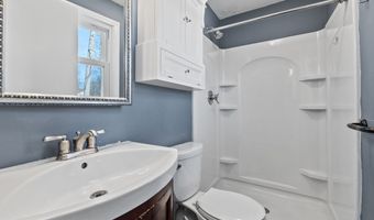 77 Vermont Dr, Bristol, CT 06010