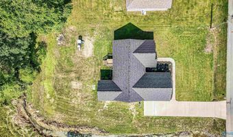 619 Crestman Dr, Arab, AL 35016