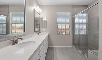 2477 W MARKET Pl 34, Chandler, AZ 85248