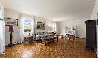 150 Idlebrook Ln, Aberdeen, NJ 07747