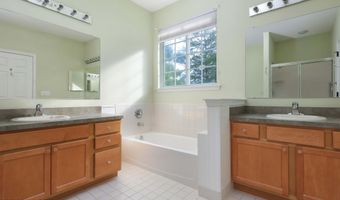 28 Passage Ln, Barnegat, NJ 08005