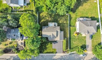 8 A Mason Ave, Bayonne, NJ 07035