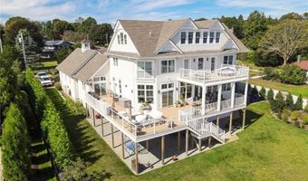 10 Coulter St, Jamestown, RI 02835