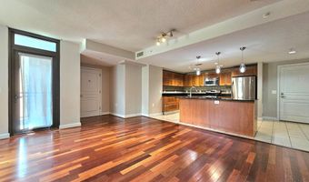 2451 MIDTOWN Ave 219, Alexandria, VA 22303
