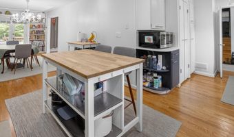 5703 CROMWELL Dr, Bethesda, MD 20816