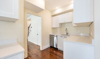 2-4 Brechin Ter, Andover, MA 01810