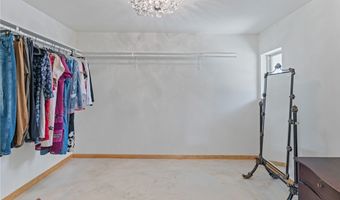 1904 Helen St, Alice, TX 78332
