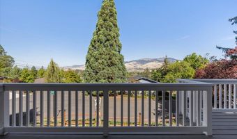 1120 Beswick Way, Ashland, OR 97520