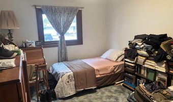 107 Golf Course Dr, Armstrong, IA 50514