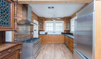 3210 Perkins Rd, Baton Rouge, LA 70808