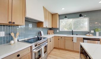 10236 Lake Meadow Ln, Escondido, CA 92026