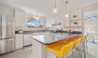 545 Ka Awakea Pl, Kailua, HI 96734