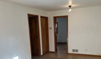 40231 N Dell Dr, Antioch, IL 60002