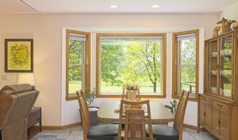 552 Meadowlark Ln, Portage, WI 53901