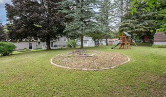 190 Westview Dr, Alma, MI 48801