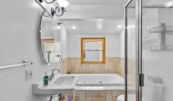 1732 Lansing St, Aurora, CO 80010