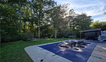 27 Rosedale Ave, Barrington, RI 02806