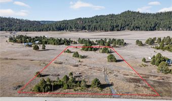 10201 Packsaddle Rd, Cascade, ID 83611