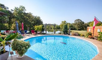 1300 Waterfront Rd, Alma, AR 72921