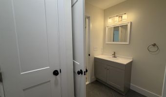 709 E Pennsylvania Ave, Absecon, NJ 08205