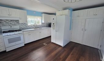 118 Old Belgrade Rd, Augusta, ME 04330