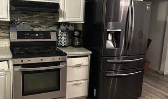 172 Highland St, Cranston, RI 02920