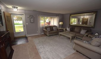 9640 Shady Ln, Algonac, MI 48001