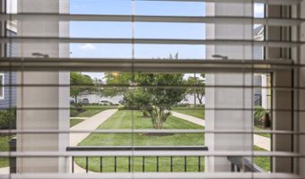 306 Deal Lake Dr 40, Asbury Park, NJ 07712