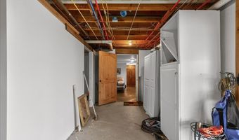 58 Bicknell Rd, Belmont, ME 04952