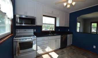 314 S 9th St, Aberdeen, SD 57401