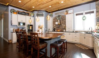 590 County Road 801, Ashland, OH 44805