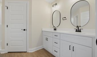 3813 Valley Forge Rd, Aynor, SC 29511